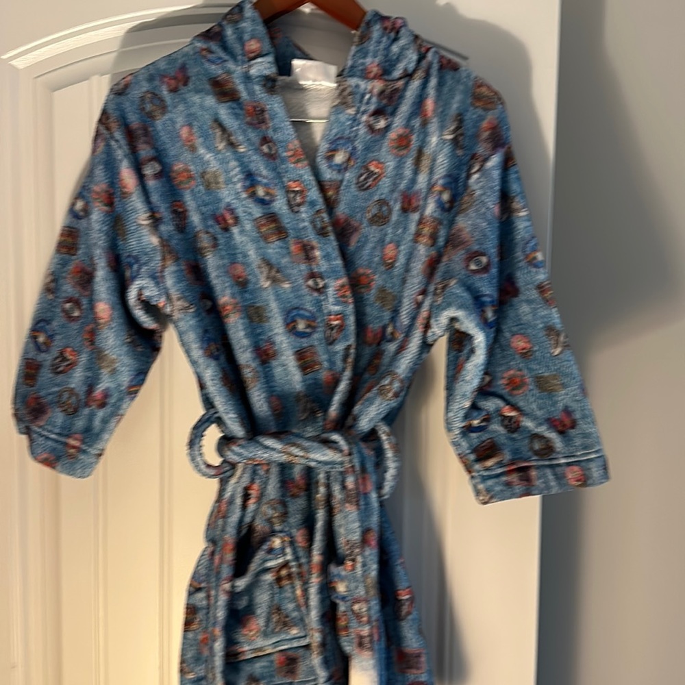 Heartbreakers robe with hood